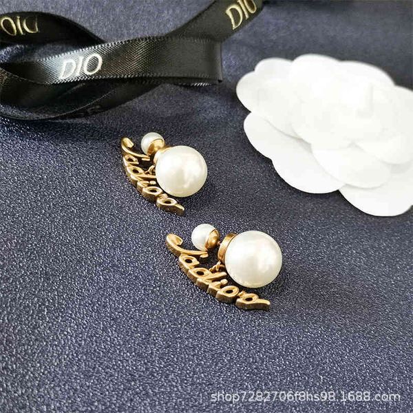 d's new front and back pearl letter earrings rhinestone temperament star same s925 sier needle, Golden
d's new front and back pearl letter earrings rhinestone temperament star same s925 sier needle, Golden