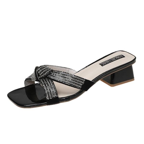 New Rhinestone Slippers Women Summer Sandals Square Toe Heels for Women Sandal Black Comfortable Fashion Women Heel Slippers
New Rhinestone Slippers Women Summer Sandals Square Toe Heels for Women Sandal Black Comfortable Fashion Women Heel Slippers