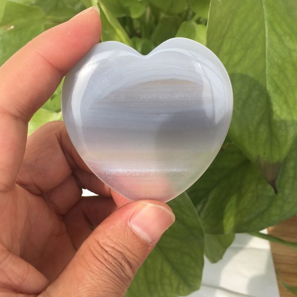 natural agate heart-shaped quartz rod points restore obelisks decorated with natural stones and minerals
natural agate heart-shaped quartz rod points restore obelisks decorated with natural stones and minerals