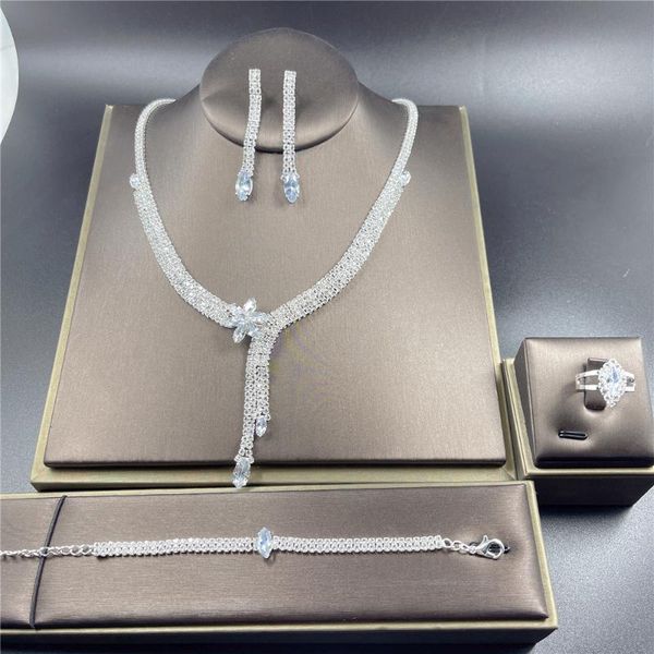 earrings & necklace 2021 fashion ladies wedding bridal crystal jewelry set decoration accessories gift banquet, Silver
earrings & necklace 2021 fashion ladies wedding bridal crystal jewelry set decoration accessories gift banquet, Silver