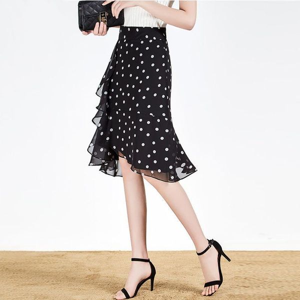 skirts 2021 chiffon polka dot skirt women's summer high waist slim medium length irregular fishtail with buttocks, Black
skirts 2021 chiffon polka dot skirt women's summer high waist slim medium length irregular fishtail with buttocks, Black