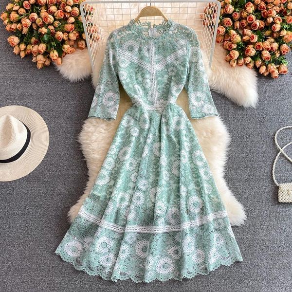 casual dresses banulin runway summer midi dress women stand colalr short sleeve gorgeous flower embroidery lace elegant party n66503, Black;gray
casual dresses banulin runway summer midi dress women stand colalr short sleeve gorgeous flower embroidery lace elegant party n66503, Black;gray