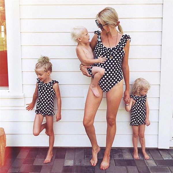 one-piece suits family matching swimsuit dot print bikini one piece beachwear mother daughter swimwear women girls boys swimming briefs
one-piece suits family matching swimsuit dot print bikini one piece beachwear mother daughter swimwear women girls boys swimming briefs