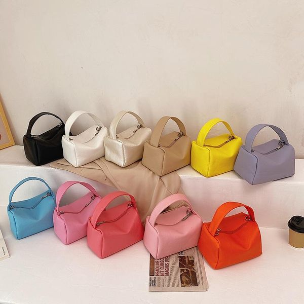 evening bags 2021 fashion korean one-shoulder female messenger underarm handbag small mini fragrant style puffer fish bag
evening bags 2021 fashion korean one-shoulder female messenger underarm handbag small mini fragrant style puffer fish bag
