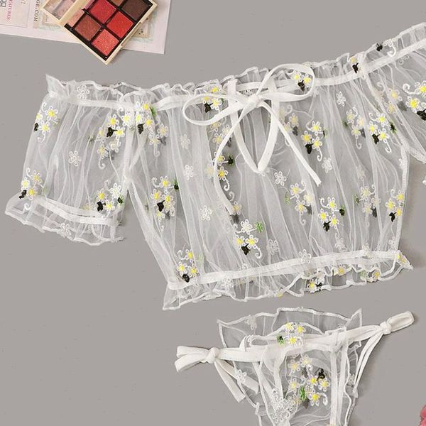 pyjamas embroidery lace bowknot strapless women sleepwear bra thong set pajamas lingerie, Black;red
pyjamas embroidery lace bowknot strapless women sleepwear bra thong set pajamas lingerie, Black;red