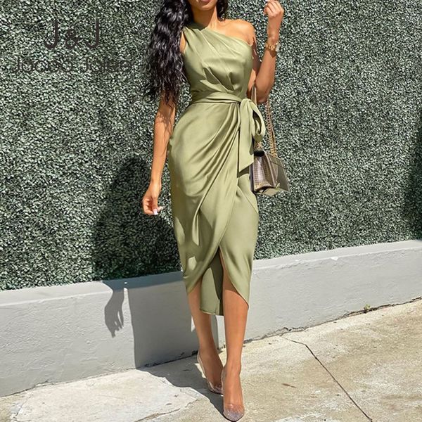 one shoulder ruched dress bodycon vintage satin lace up waist slim midi female elegant bandage party 210518, Black;gray
one shoulder ruched dress bodycon vintage satin lace up waist slim midi female elegant bandage party 210518, Black;gray