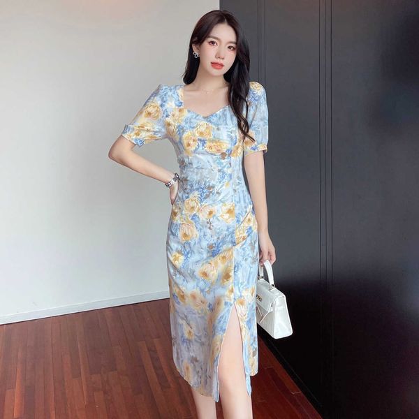 celebrity chiffon floral print dress female summer french retro super fairy sweet split a-line 210529, Black;gray
celebrity chiffon floral print dress female summer french retro super fairy sweet split a-line 210529, Black;gray