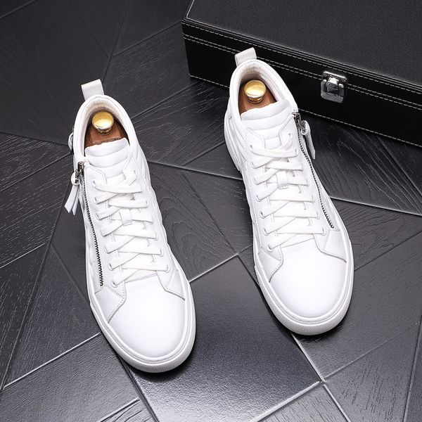 luxury designer men casual boots fashion breathable dress party wedding shoes european style lace up feather flats sneakers b128, Black
luxury designer men casual boots fashion breathable dress party wedding shoes european style lace up feather flats sneakers b128, Black