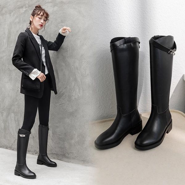 boots 2021 winter simple and versatile pure color high layer cowhide round toe fashion, Black
boots 2021 winter simple and versatile pure color high layer cowhide round toe fashion, Black