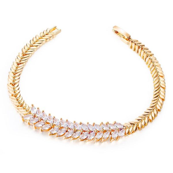 charm bracelets exquisite fashion women's bracelet copper gold color rhinestone zircon crystal stone for women friendship, Golden;silver
charm bracelets exquisite fashion women's bracelet copper gold color rhinestone zircon crystal stone for women friendship, Golden;silver