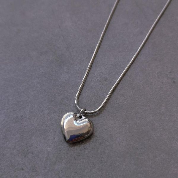 pendant necklaces harajuku style punk silver color snake bone chain fashion geometric heart necklace for women jewelry collares
pendant necklaces harajuku style punk silver color snake bone chain fashion geometric heart necklace for women jewelry collares