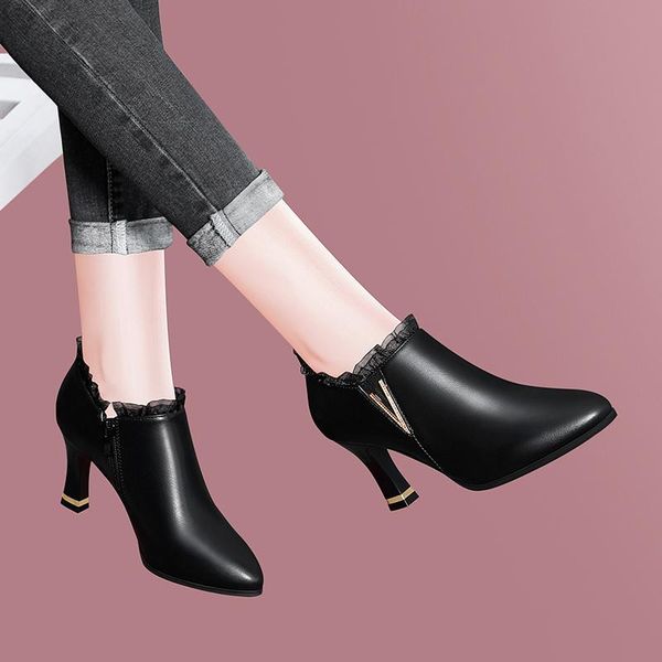 dress shoes high-heeled in spring 2021, lace fine-heeled ladies pointed leather shoes, professional with deep heels., Black
dress shoes high-heeled in spring 2021, lace fine-heeled ladies pointed leather shoes, professional with deep heels., Black
