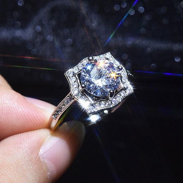 cluster rings fashion brand crystal zircon diamonds gemstones for women pt white gold silver color jewelry bague bijoux wedding gifts, Golden;silver
cluster rings fashion brand crystal zircon diamonds gemstones for women pt white gold silver color jewelry bague bijoux wedding gifts, Golden;silver