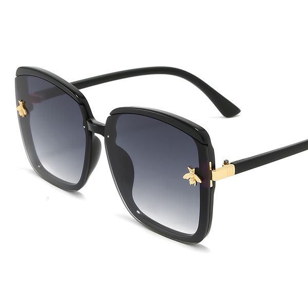 designer sunglasses fashion square ladies retro lens sun glasses shades female luxury sunglass for women a0804, White;black
designer sunglasses fashion square ladies retro lens sun glasses shades female luxury sunglass for women a0804, White;black