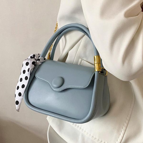 high-quality niche design shoulder bag female 2021 trendy fashion high-end silk scarf messenger portable small square bags
high-quality niche design shoulder bag female 2021 trendy fashion high-end silk scarf messenger portable small square bags