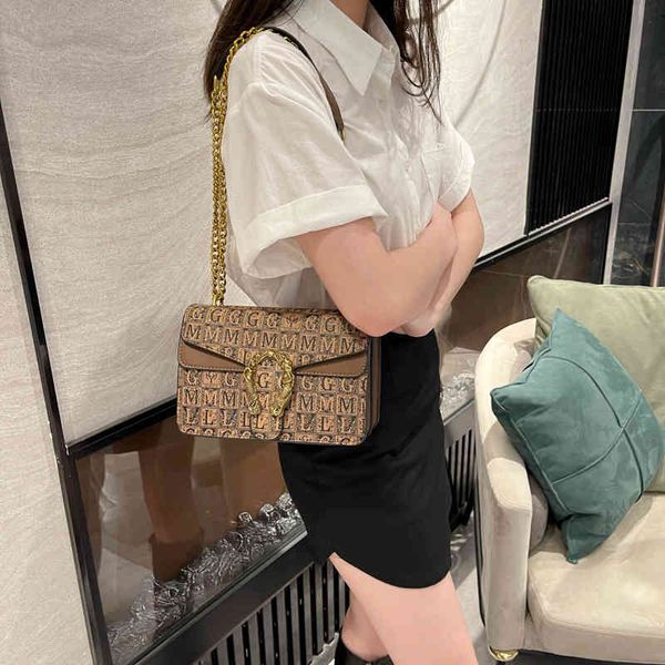 factory outlet luxury handbags and storage c family bag female 2021 new korean fashion niche light luxury designer atmospheric texture
factory outlet luxury handbags and storage c family bag female 2021 new korean fashion niche light luxury designer atmospheric texture
