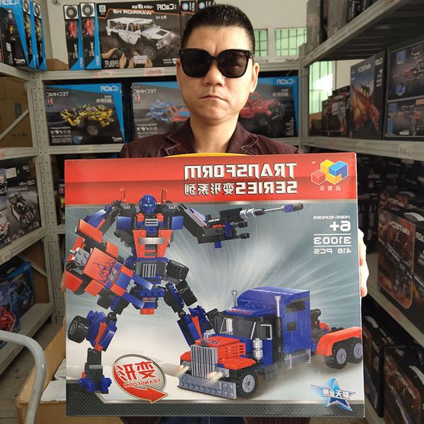 assembled toys qizhile deformation robot giant hornet king kong model children's compatible lego puzzle building block toys
assembled toys qizhile deformation robot giant hornet king kong model children's compatible lego puzzle building block toys