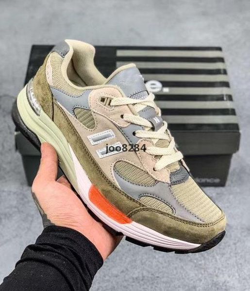 992 pigskin classic retro limited edition old slipper sandal designer shoes women sneakers platform shoes men basketball outdoor joo8272, Black
992 pigskin classic retro limited edition old slipper sandal designer shoes women sneakers platform shoes men basketball outdoor joo8272, Black