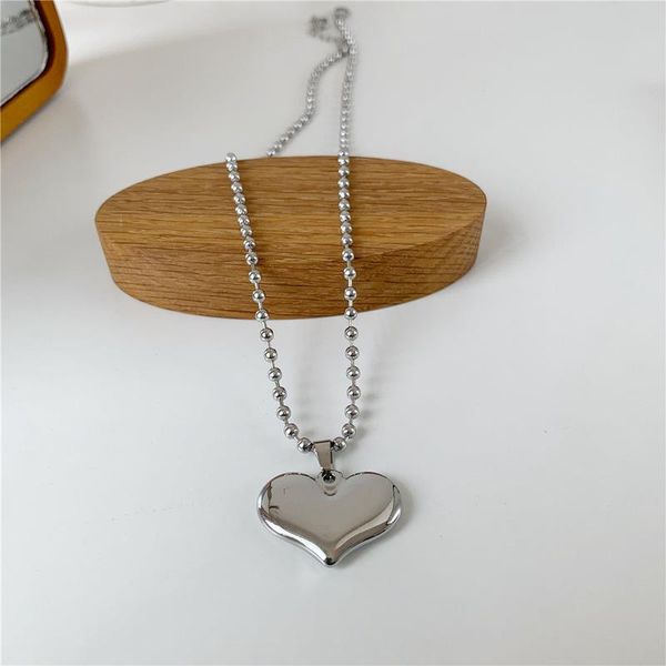 pendant necklaces origin summer minimalist love heart necklace for women round bead chain metallic silver color jewelry
pendant necklaces origin summer minimalist love heart necklace for women round bead chain metallic silver color jewelry