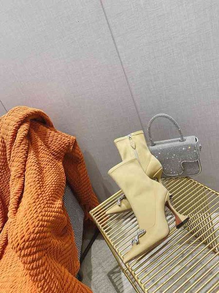 boots women 2022 ladies high-heeled boot exquisite and comfortable crystal bow sunflower graffiti luxury elegant classic designer wine fs48, Black
boots women 2022 ladies high-heeled boot exquisite and comfortable crystal bow sunflower graffiti luxury elegant classic designer wine fs48, Black