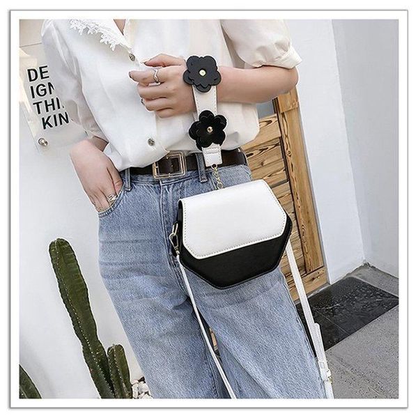evening bags cute flower adornment handle handbags women fahion small hexagon shoulderbags lady pu leather crossbody 2021 arrival
evening bags cute flower adornment handle handbags women fahion small hexagon shoulderbags lady pu leather crossbody 2021 arrival