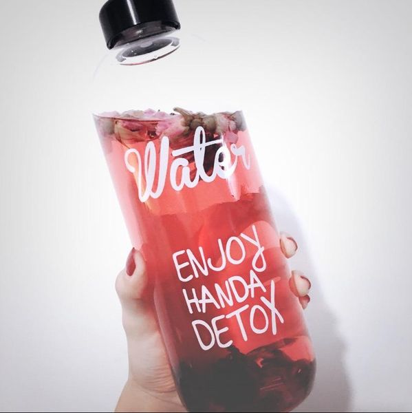 water bottles 0.6/1l large capacity glass lady portable with bags student fashion juice creative wholesale
water bottles 0.6/1l large capacity glass lady portable with bags student fashion juice creative wholesale