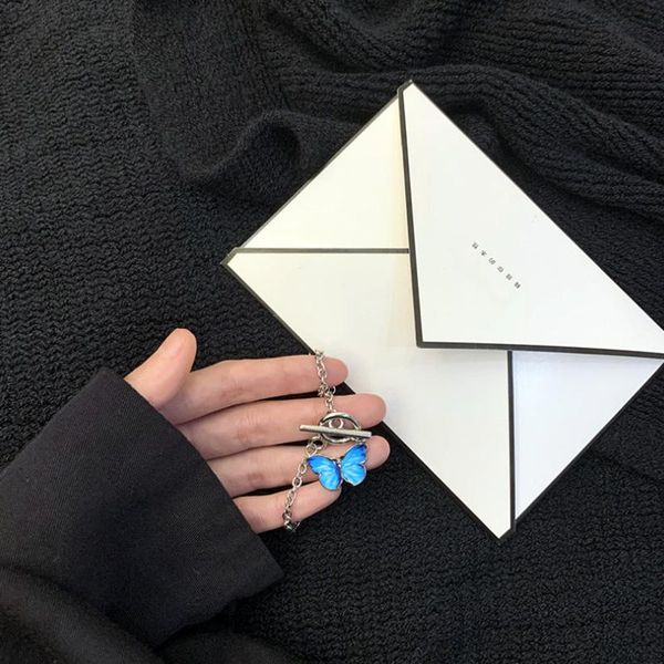 pendant necklaces 2021 personality butterfly necklace female hip hop girl girlfriends couple clavicle chain bracelet gift, Silver
pendant necklaces 2021 personality butterfly necklace female hip hop girl girlfriends couple clavicle chain bracelet gift, Silver