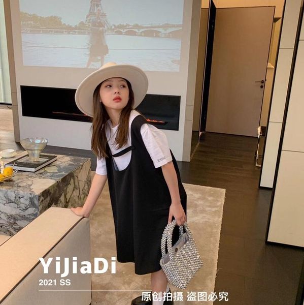 children's clothing 2021 summer suit girls little two-piece fashion trendy kids sets, White
children's clothing 2021 summer suit girls little two-piece fashion trendy kids sets, White