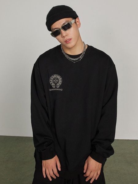 21 early autumn new ch / crosing high street cross printed round neck sweater for men and women, Black
21 early autumn new ch / crosing high street cross printed round neck sweater for men and women, Black