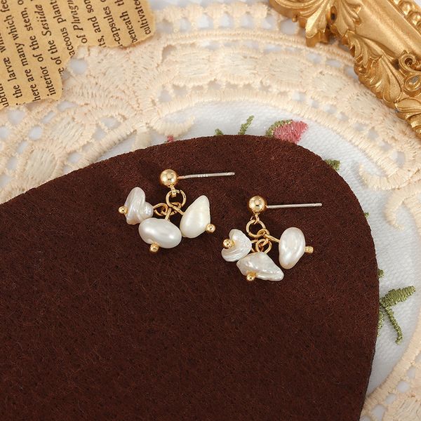 pearl earrings french court baroque fritillary temperament petal pin clip simple female, Silver
pearl earrings french court baroque fritillary temperament petal pin clip simple female, Silver