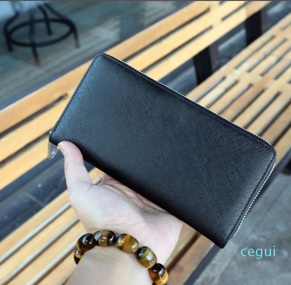 men's small handbag, wallets, fashion single-product bags, luxury designer handbags, convenient and practical 20*10cm
men's small handbag, wallets, fashion single-product bags, luxury designer handbags, convenient and practical 20*10cm