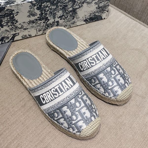 slippers 2021 new women's sandals korean embroidery fisherman's slippers sheepskin round head leisure half fashion zly, Black
slippers 2021 new women's sandals korean embroidery fisherman's slippers sheepskin round head leisure half fashion zly, Black