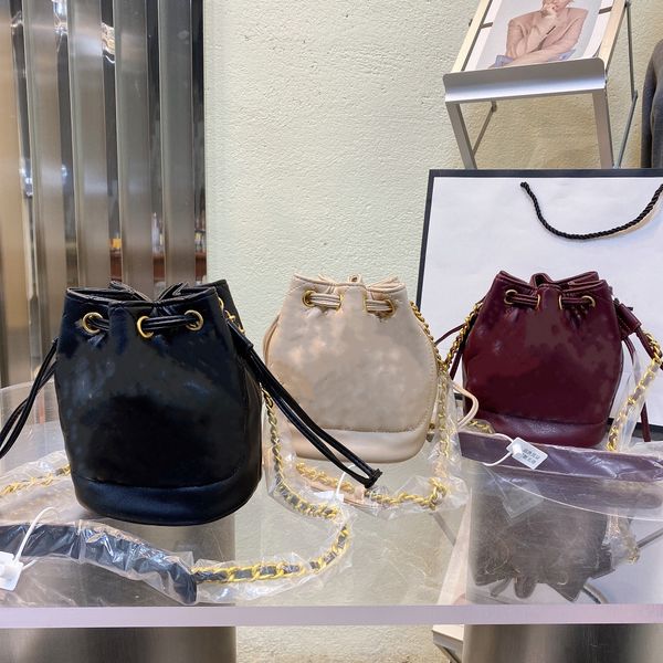 women's blue black red fashion shoulder bag luxury designer bow line classic elements single small wholesale handbag
women's blue black red fashion shoulder bag luxury designer bow line classic elements single small wholesale handbag