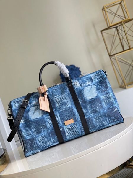 2021 shadow keepall bandouliere 50 mens designer travel bags duffle duffel bag white blue
2021 shadow keepall bandouliere 50 mens designer travel bags duffle duffel bag white blue