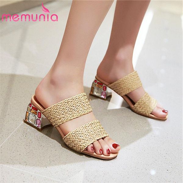 big size 33-46 women sandals crystal summer slipper fashion rivet square high heels party wedding shoes woman, Black
big size 33-46 women sandals crystal summer slipper fashion rivet square high heels party wedding shoes woman, Black