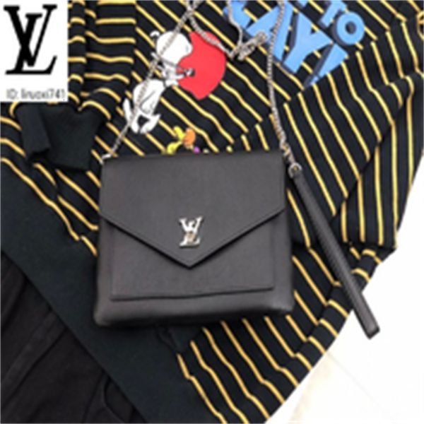 brand designer luxury r81v m63926 flap shoulder bag black women handbags iconic bags handles shoulder bags totes cross body bag clutches, Red;black
brand designer luxury r81v m63926 flap shoulder bag black women handbags iconic bags handles shoulder bags totes cross body bag clutches, Red;black