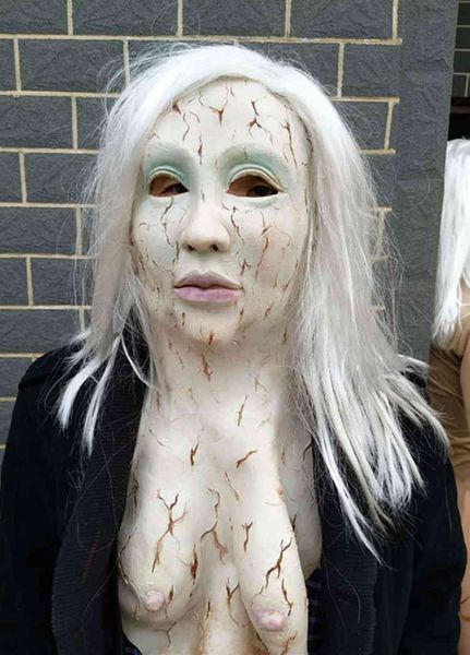 mask white haired witch bleeding vampire ghost scary zhenzi halloween pullover performance
mask white haired witch bleeding vampire ghost scary zhenzi halloween pullover performance