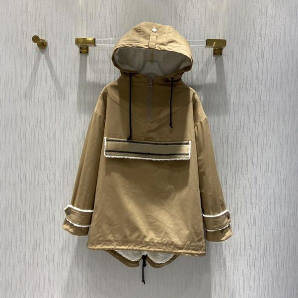 women's trench coats 2021 autumn winter high-end design embroidery logo letters lamb hair bee casual hooded coat for woman's, Tan;black
women's trench coats 2021 autumn winter high-end design embroidery logo letters lamb hair bee casual hooded coat for woman's, Tan;black