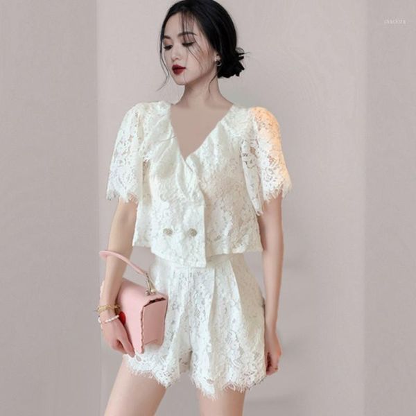 runway design summer temperament elegant sweet lace ruffles v-neck puff sleeve shirt + high waist short suit women's tracksuits, Gray
runway design summer temperament elegant sweet lace ruffles v-neck puff sleeve shirt + high waist short suit women's tracksuits, Gray