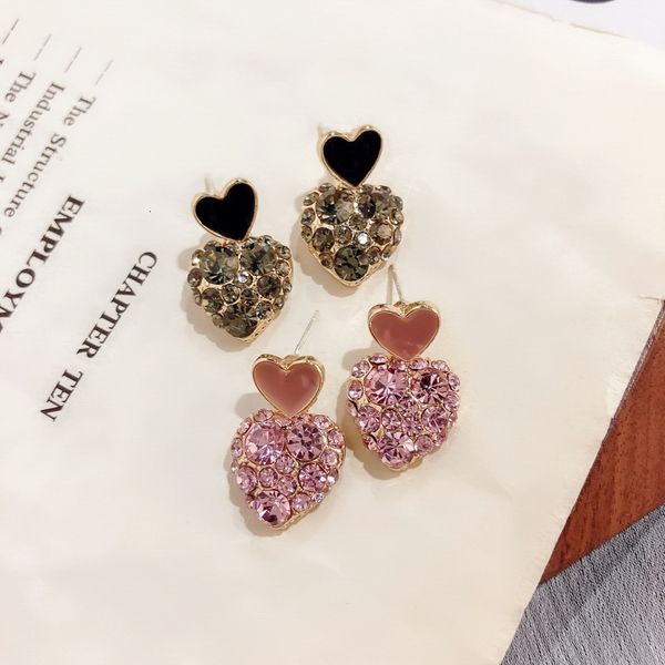 silver needle korean east s925 gate square zircon earrings feminine temperament versatile net red drop oil love, Golden;silver
silver needle korean east s925 gate square zircon earrings feminine temperament versatile net red drop oil love, Golden;silver