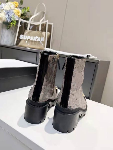 fashion luxury heels women boot square toes genuine leather button high heeled coarse shoes lady shoe large size 35-41, Black
fashion luxury heels women boot square toes genuine leather button high heeled coarse shoes lady shoe large size 35-41, Black