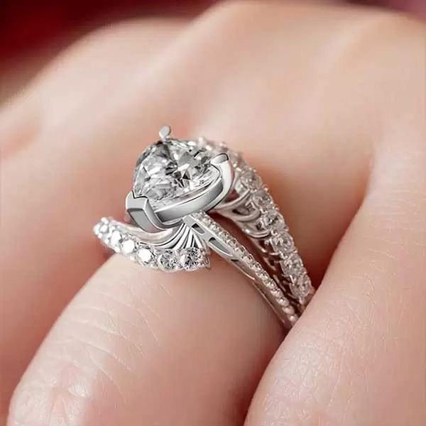 wedding rings huitan fancy female for aesthetic heart cubic zirconia design anniversary gifts temperament elegant women, Slivery;golden
wedding rings huitan fancy female for aesthetic heart cubic zirconia design anniversary gifts temperament elegant women, Slivery;golden