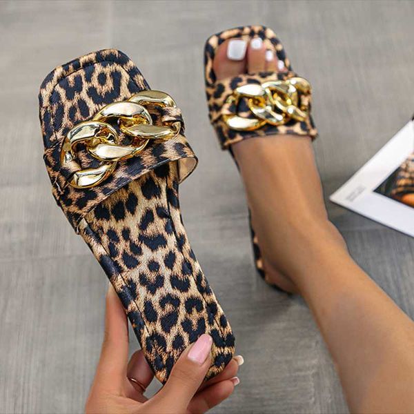 slippers cheetah print sandals flats shoes women slipper open square toe chain decoration outside slides plus size 43, Black
slippers cheetah print sandals flats shoes women slipper open square toe chain decoration outside slides plus size 43, Black