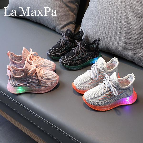 size 21-30 children led shoes for boys glowing sneakers baby girls toddler with light up sole luminous tenis athletic & outdoor, Black
size 21-30 children led shoes for boys glowing sneakers baby girls toddler with light up sole luminous tenis athletic & outdoor, Black