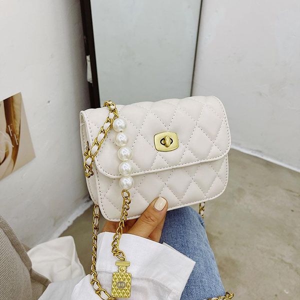 cross body small quilted women's shoulder bag luxury pu leather crossbody diamond lattice handbags ladys chain pearl messenger bags sac
cross body small quilted women's shoulder bag luxury pu leather crossbody diamond lattice handbags ladys chain pearl messenger bags sac