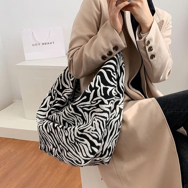 evening bags fashion canvas leopard print ladies large capacity shopping shoulder bag for women 2021 foldable female totes handbags
evening bags fashion canvas leopard print ladies large capacity shopping shoulder bag for women 2021 foldable female totes handbags
