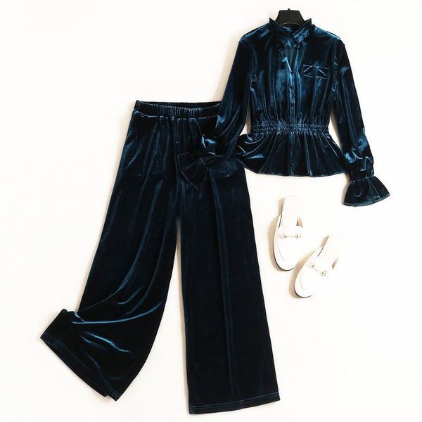 autumn europe women's fashion set 2021 designer winter female outfits long sleeve solid velvet and pants 2piece sets two piece, White
autumn europe women's fashion set 2021 designer winter female outfits long sleeve solid velvet and pants 2piece sets two piece, White