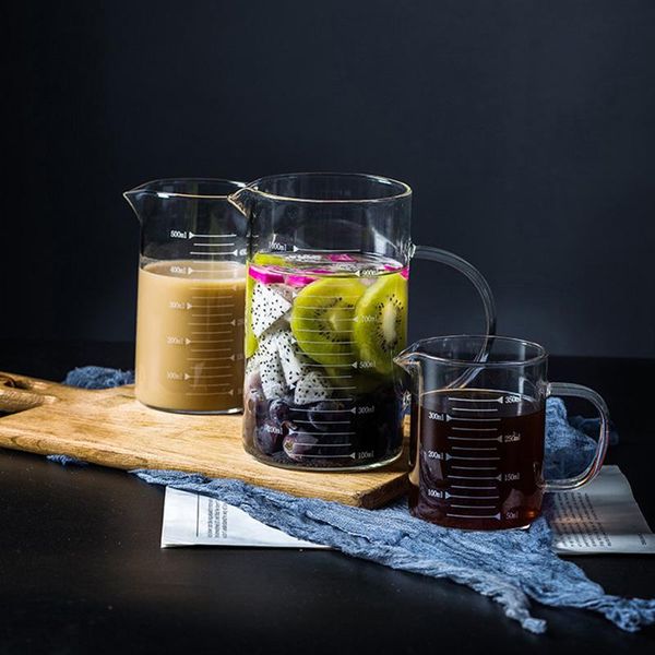 wine glasses heat-resistant beaker thickened scale measuring cup transparent high borosilicate glass kitchen decoration
wine glasses heat-resistant beaker thickened scale measuring cup transparent high borosilicate glass kitchen decoration