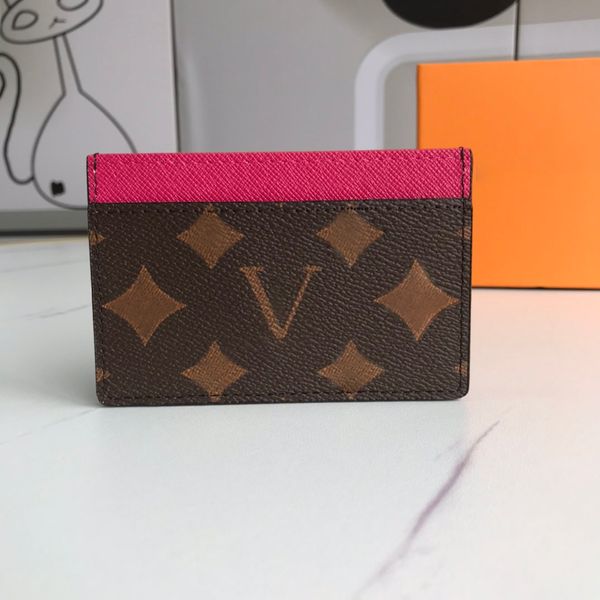 2021 fashion flowers designer wallets luxurys men women leather bags classic letters key coin purse original box plaid card holder 61733-6, Red;black
2021 fashion flowers designer wallets luxurys men women leather bags classic letters key coin purse original box plaid card holder 61733-6, Red;black