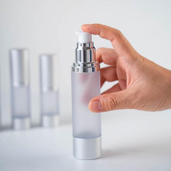 storage bottles & jars 10 x 15/30/50ml travel airless bottle pump empty cosmetic vacuum lotion makeup atomizer emulsion for women
storage bottles & jars 10 x 15/30/50ml travel airless bottle pump empty cosmetic vacuum lotion makeup atomizer emulsion for women